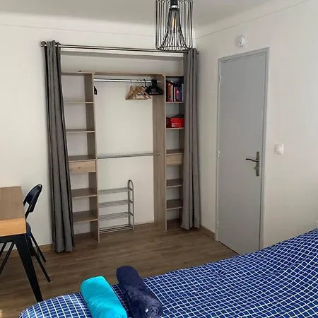 Апартаменты Grand F4 En Centre Ville Proche Gare Et Mer